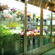 「岡本生花店」　（奈良県奈良市）の花屋店舗写真2
